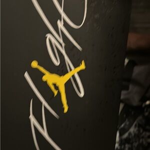 Jordan retro 4 yellow thunder